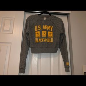 Victoria’s Secret Pink Army crop top size s
